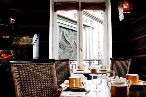 Pavillon Opera Bourse 3* Parijs